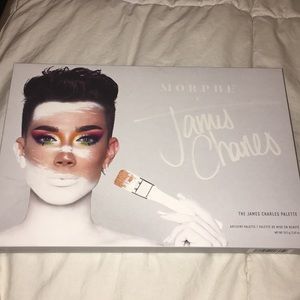 Makeup box bundle!